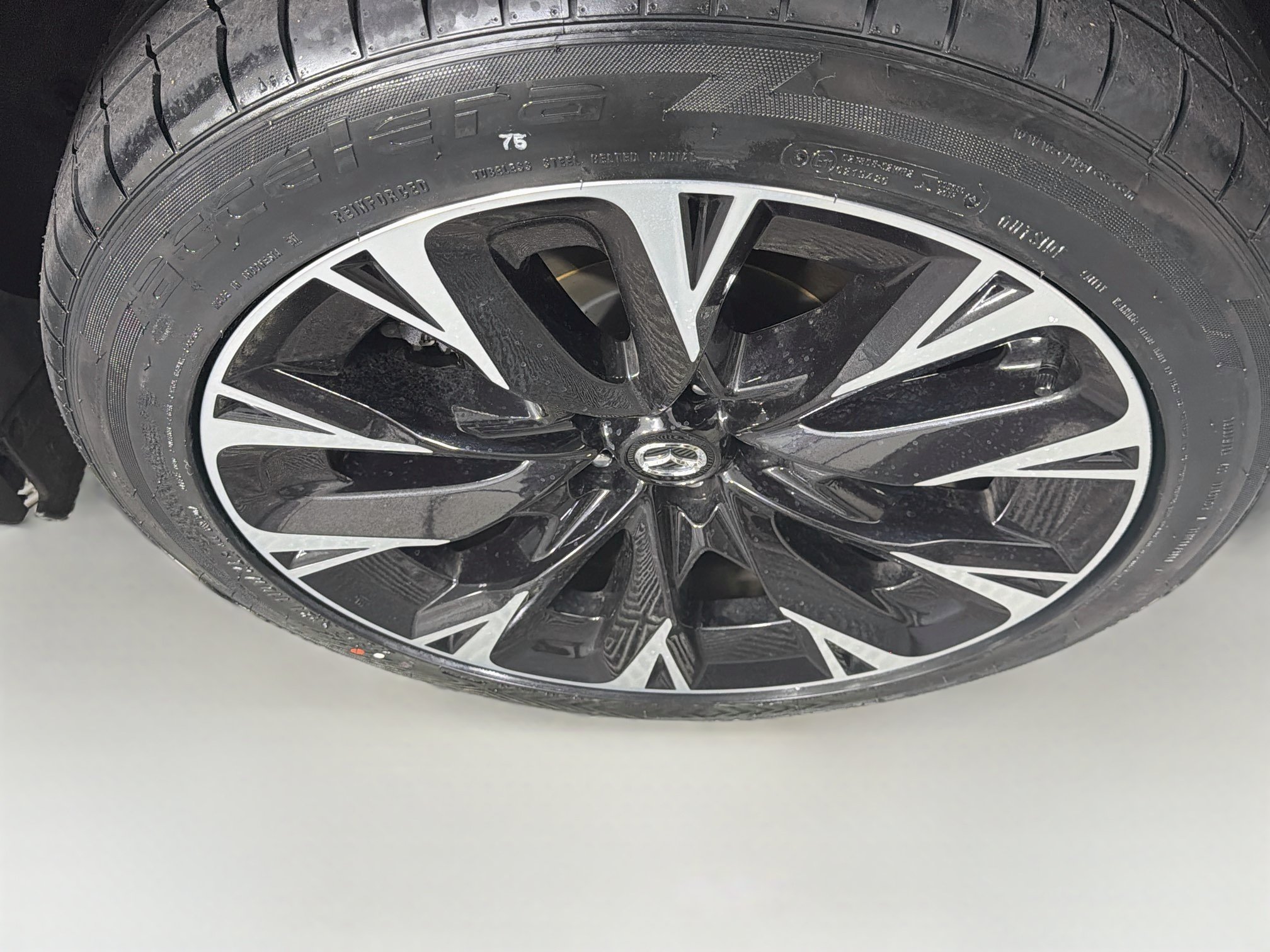 Used 2024 MAZDA CX-90 Plug-In Hybrid w/ Premium Pkg AWD/4WD image 11