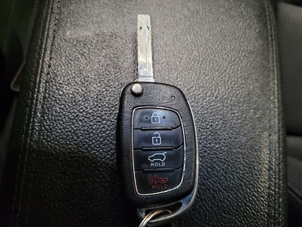 Used 2018 Hyundai Tucson SE AWD/4WD image 32