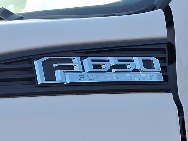 Used 2023 Ford F650 2WD Regular Cab Super Duty image 30