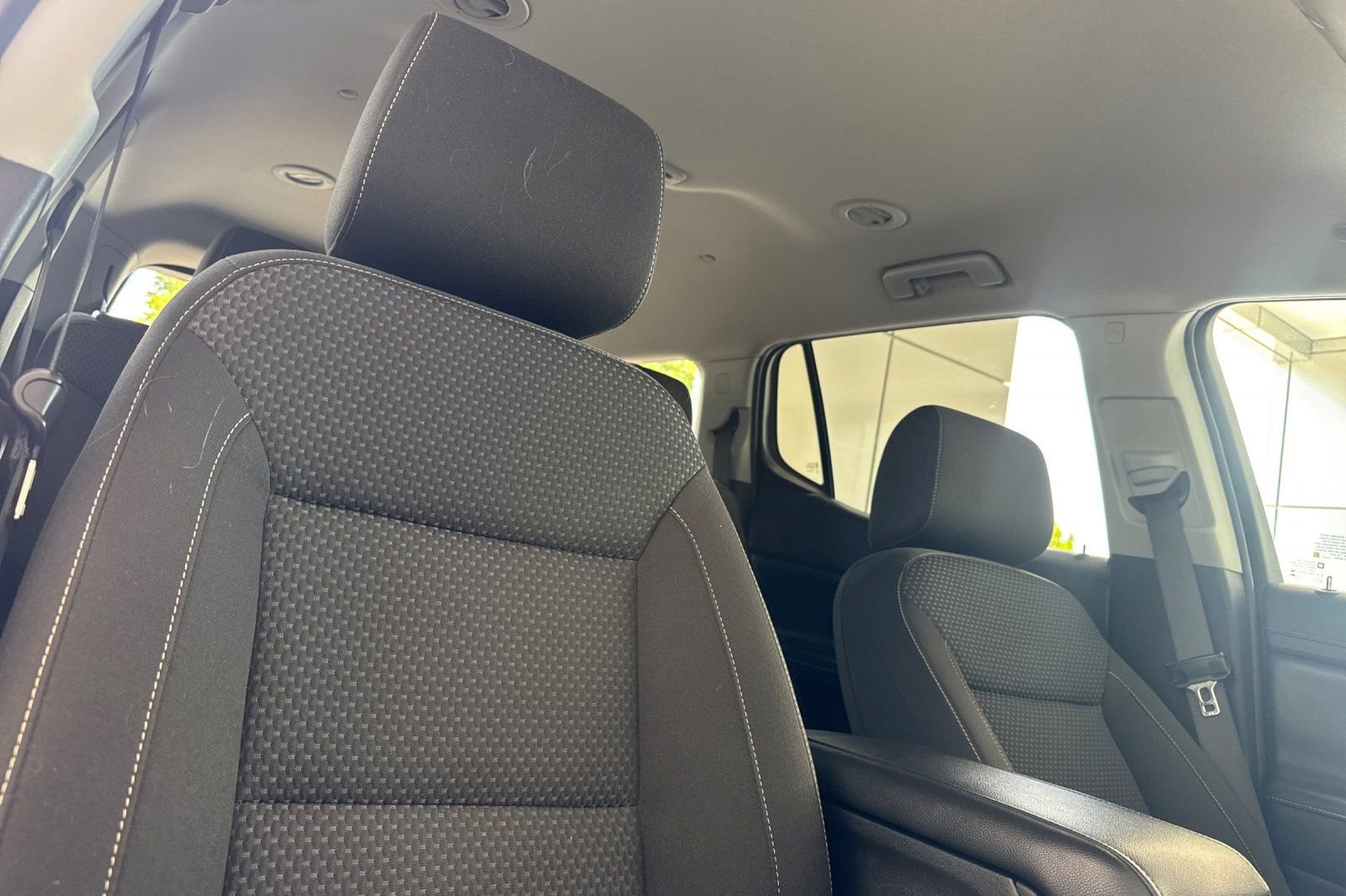 Used 2020 GMC Acadia SLE w/ Driver Convenience Package FWD image 21