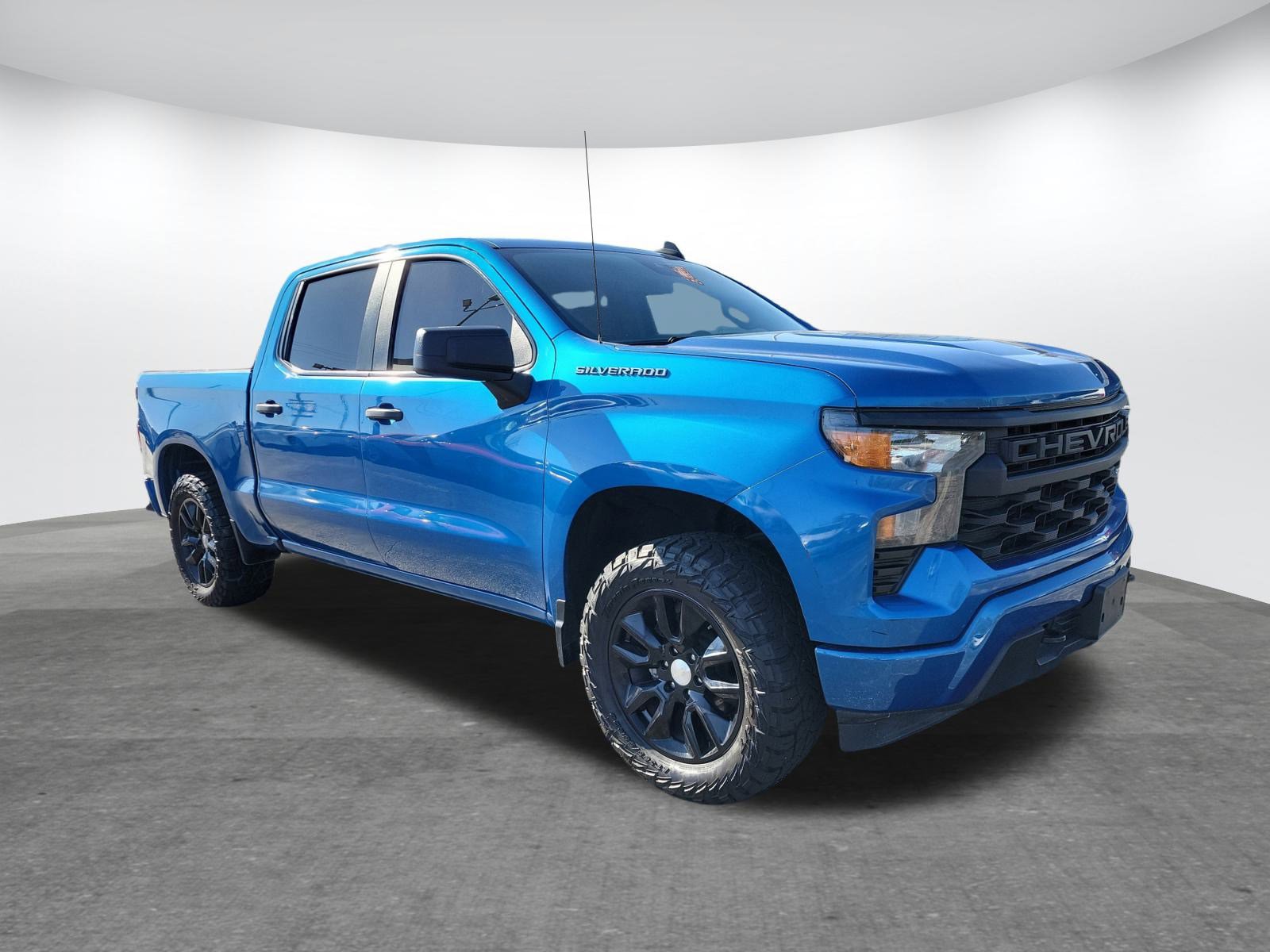 Used 2022 Chevrolet Silverado 1500 Custom image 16