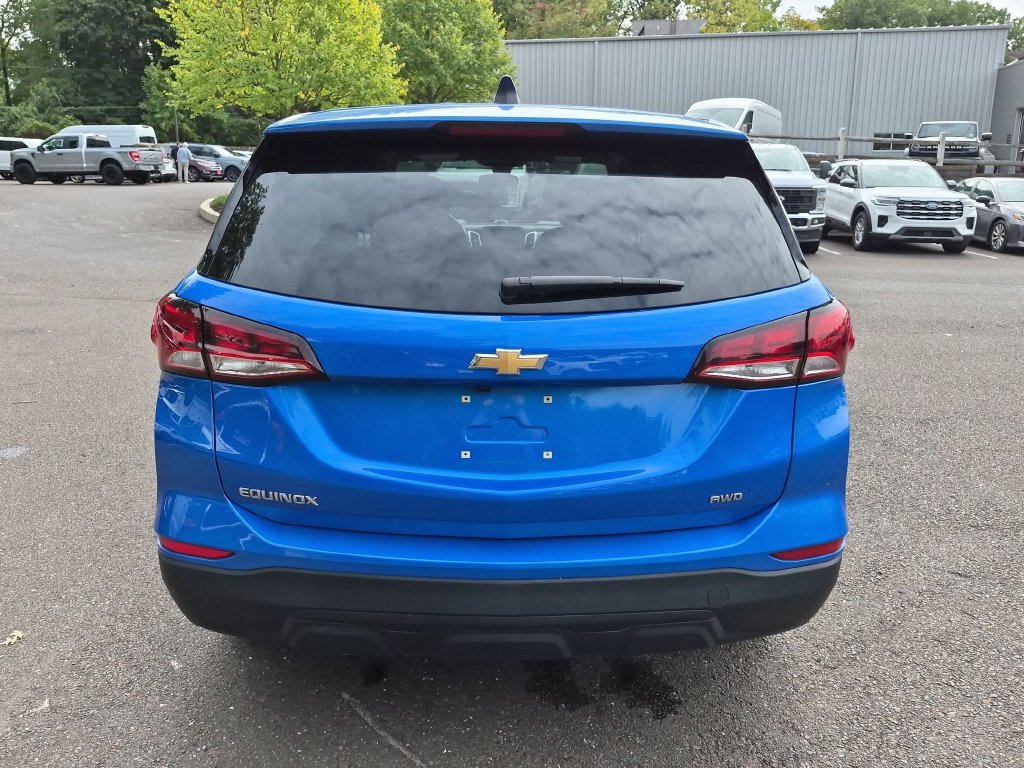 Used 2024 Chevrolet Equinox LS w/ LS Convenience Package AWD/4WD image 10