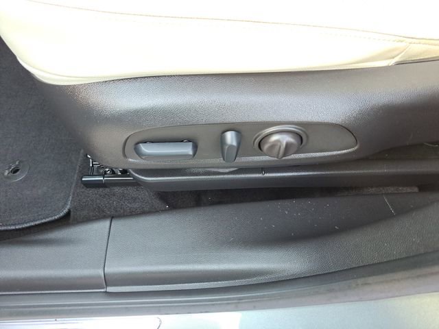 Used 2023 Buick Encore GX Essence w/ Experience Buick Package image 13