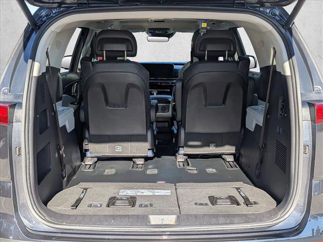 Used 2024 Kia Carnival SX Prestige image 26