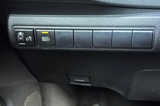 Used 2019 Toyota Corolla SE FWD image 29