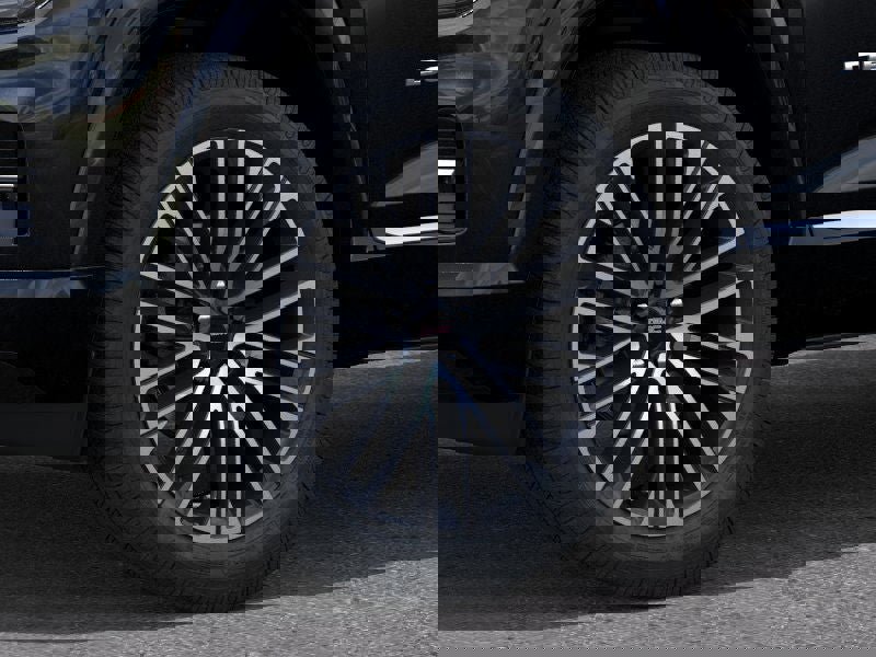 New 2026 GMC Terrain Denali w/ LPO, Floor Liner Package image 9