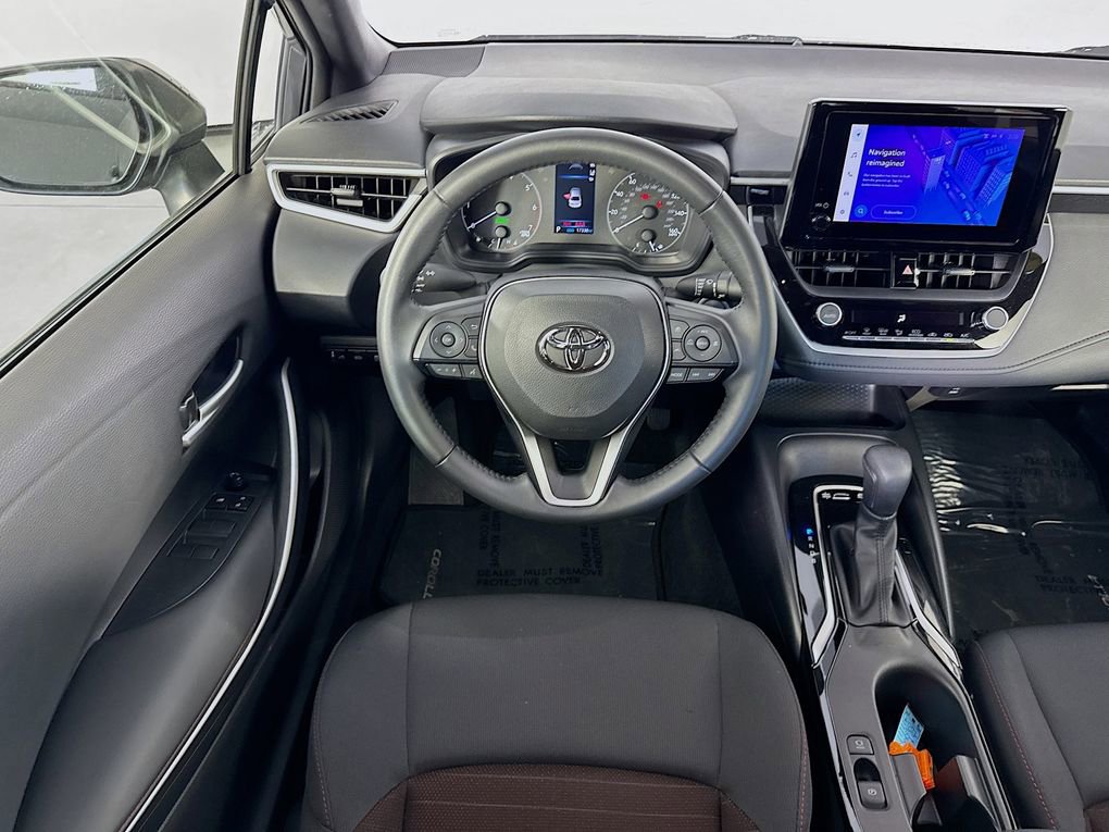 Used 2025 Toyota Corolla SE image 27