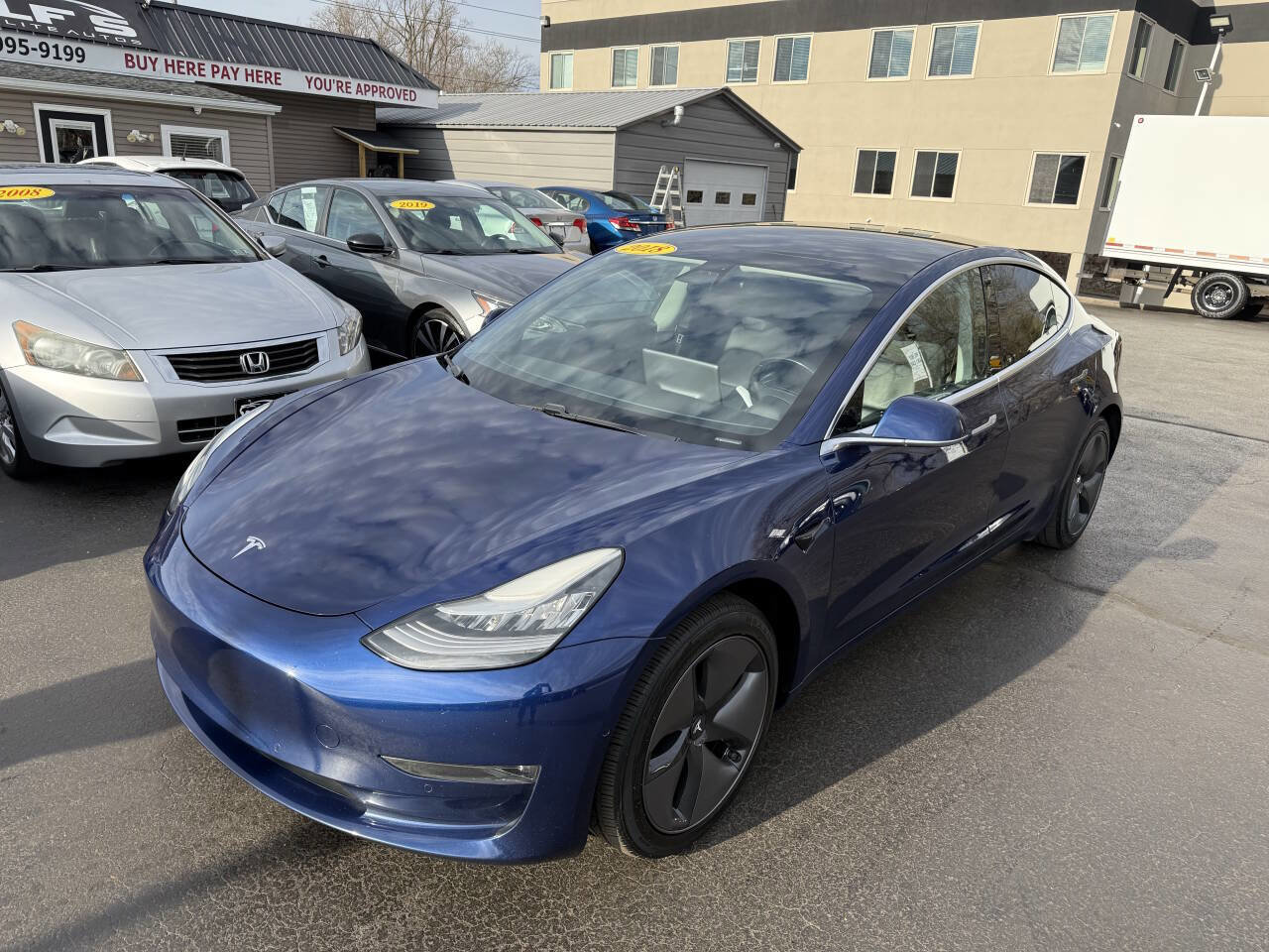 Used 2018 Tesla Model 3 Long Range image 2