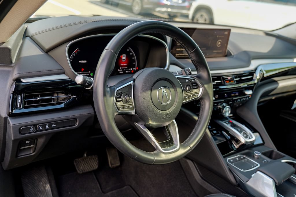Used 2023 Acura MDX SH-AWD w/ Technology Package image 22
