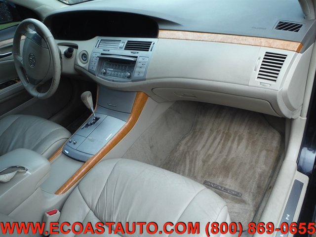 Used 2005 Toyota Avalon XLS FWD image 12