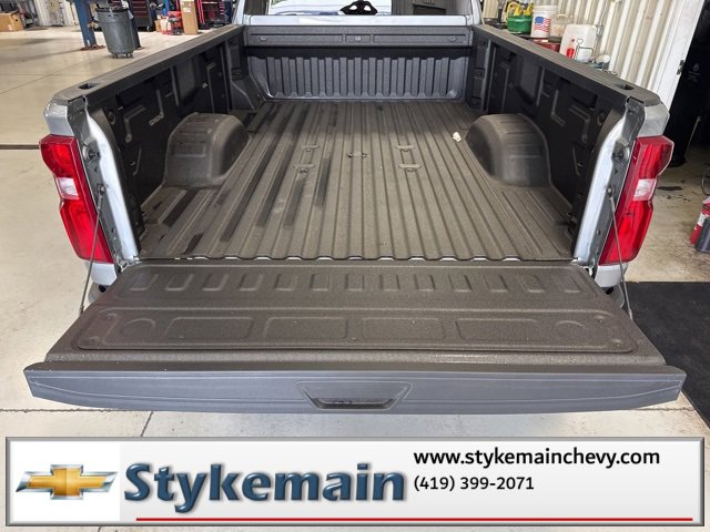 New 2026 Chevrolet Silverado 3500 W/T image 12