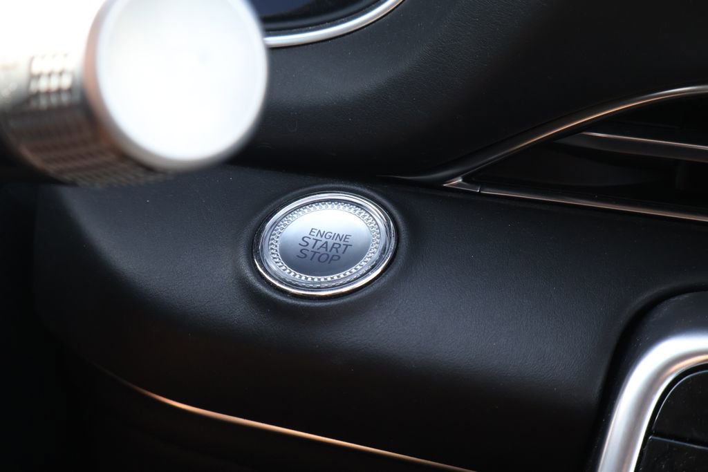 Used 2024 Genesis GV80 2.5T w/ Prestige Package AWD/4WD image 33