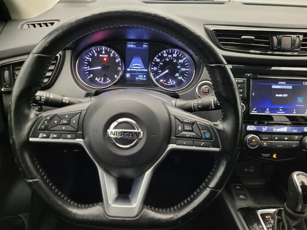 Used 2022 Nissan Rogue Sport SV w/ Technology Package FWD image 22