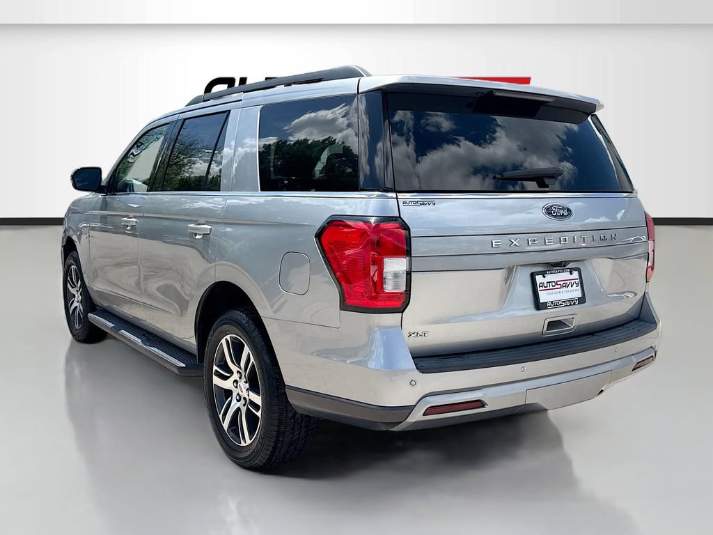 Used 2024 Ford Expedition XLT RWD image 5