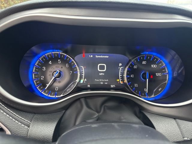 New 2026 Chrysler Pacifica Select AWD/4WD image 20