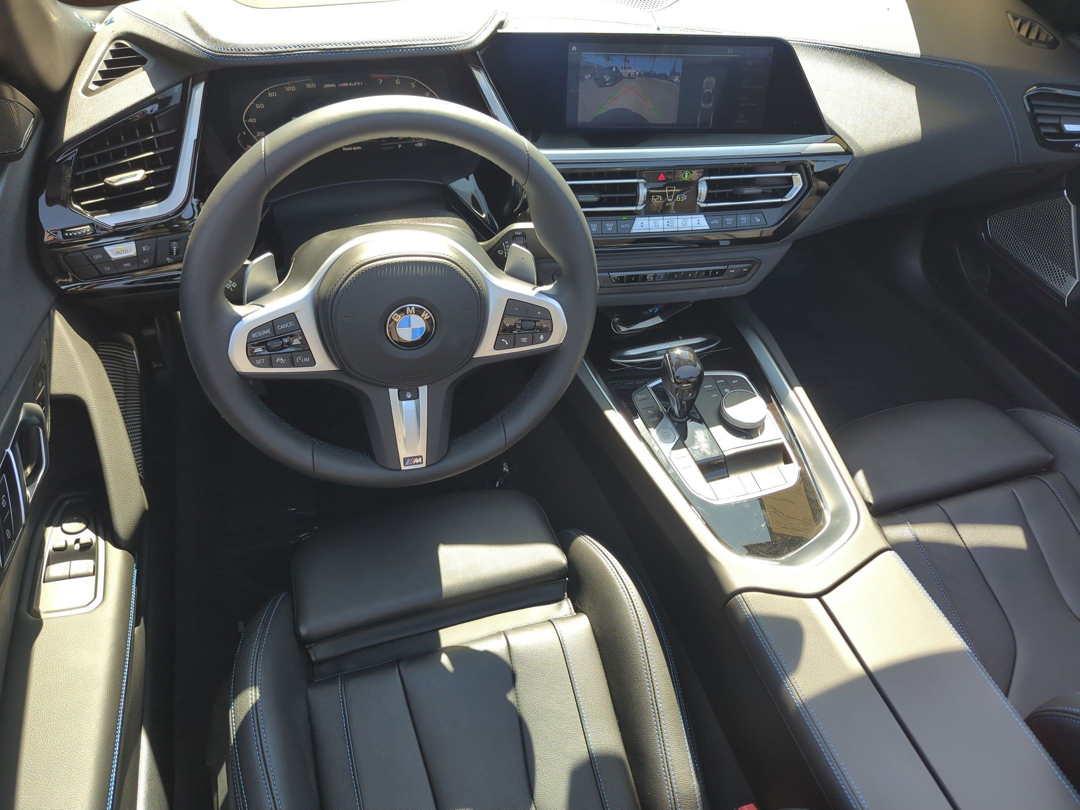 Certified 2024 BMW Z4 M40i w/ Premium Package image 29