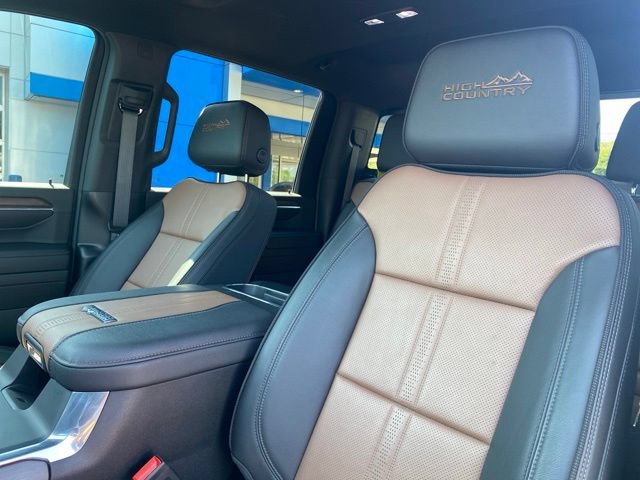 Used 2024 Chevrolet Silverado 2500 High Country AWD/4WD image 20