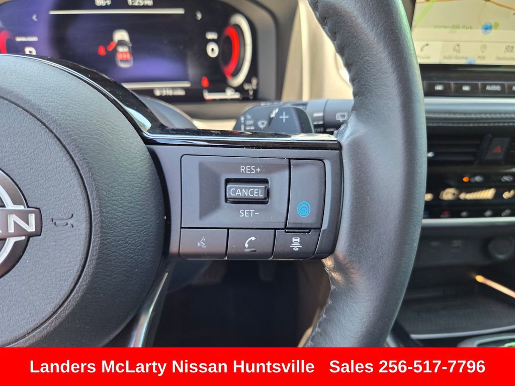 Used 2023 Nissan Rogue Platinum w/ Platinum Premium Package FWD image 28