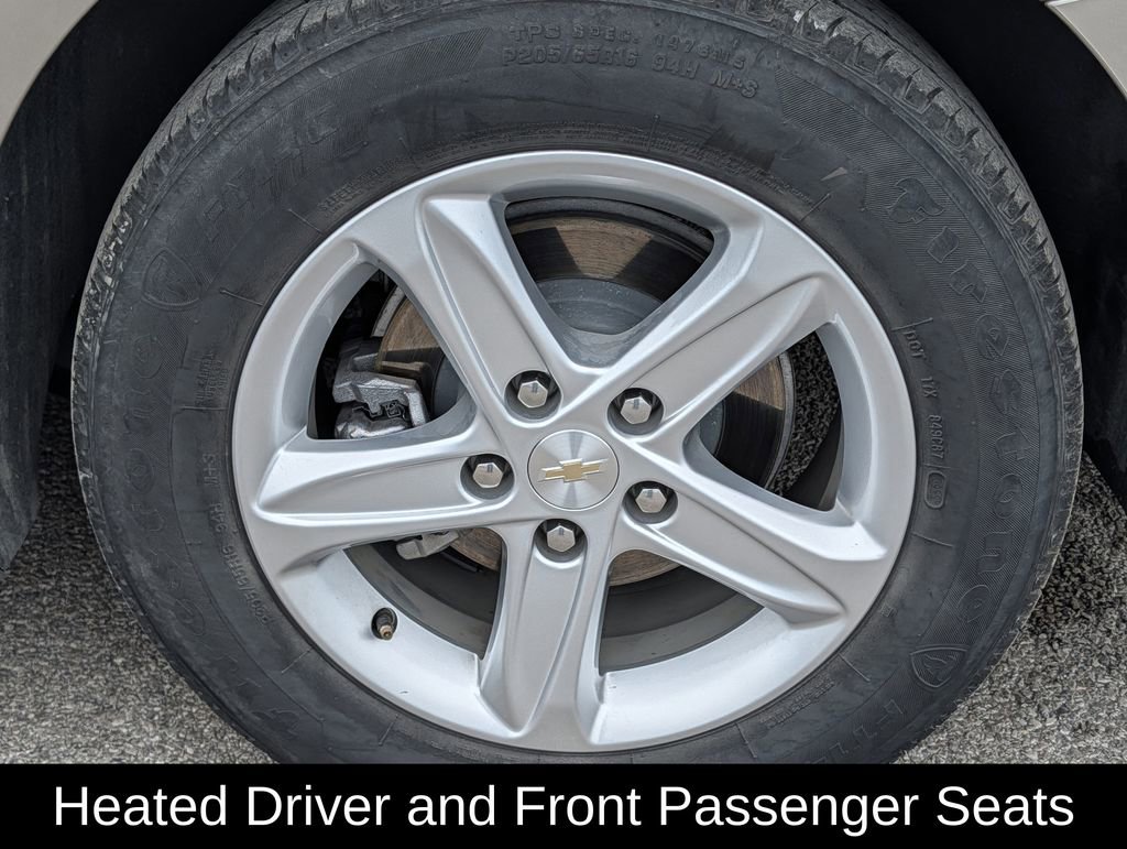 Used 2025 Chevrolet Malibu LT image 9