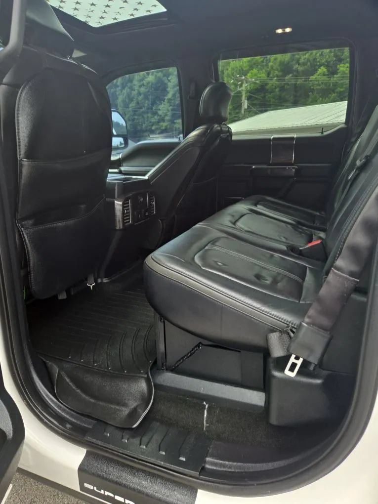 Used 2017 Ford F250 Platinum w/ Platinum Ultimate Package AWD/4WD image 11