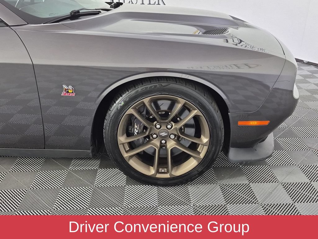 Used 2022 Dodge Challenger R/T Scat Pack w/ Dynamics Package RWD image 12
