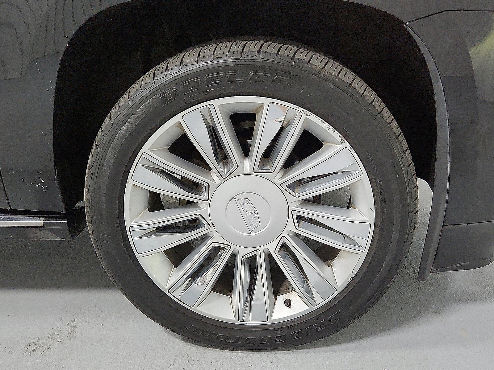Used 2016 Cadillac Escalade ESV Platinum image 6