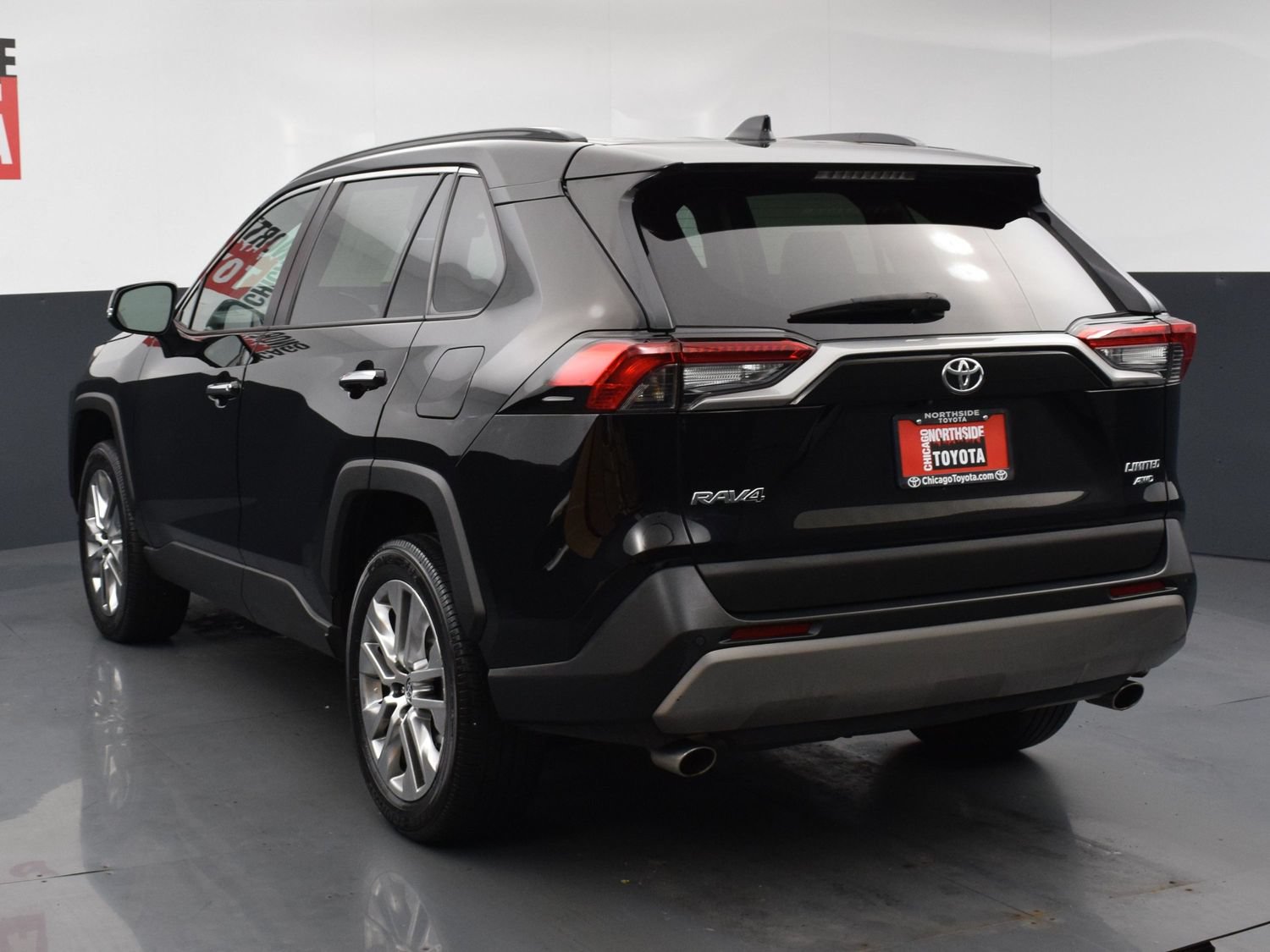 Used 2023 Toyota RAV4 Limited AWD/4WD image 3