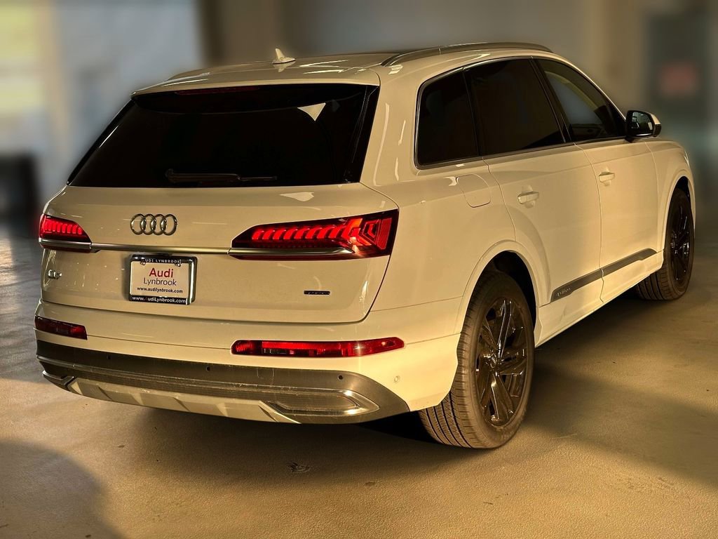 Used 2023 Audi Q7 3.0T Premium Plus AWD/4WD image 4