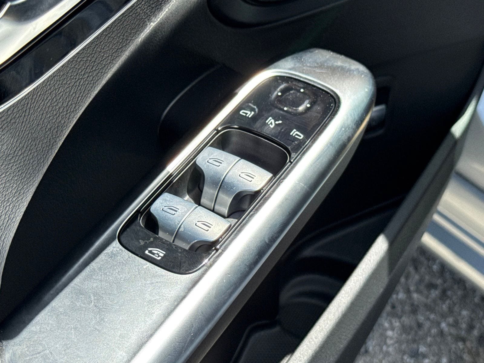 New 2026 Mercedes-Benz C 300 Sedan image 17