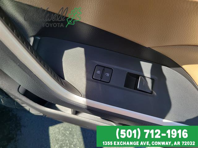 Used 2025 Toyota RAV4 XLE Premium FWD image 30