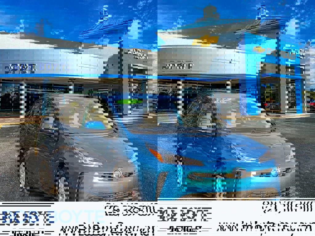 Used 2022 Toyota Prius L Eco image 1