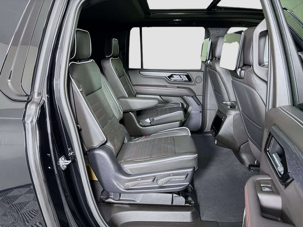 New 2026 GMC Yukon XL AT4 Ultimate AWD/4WD image 30