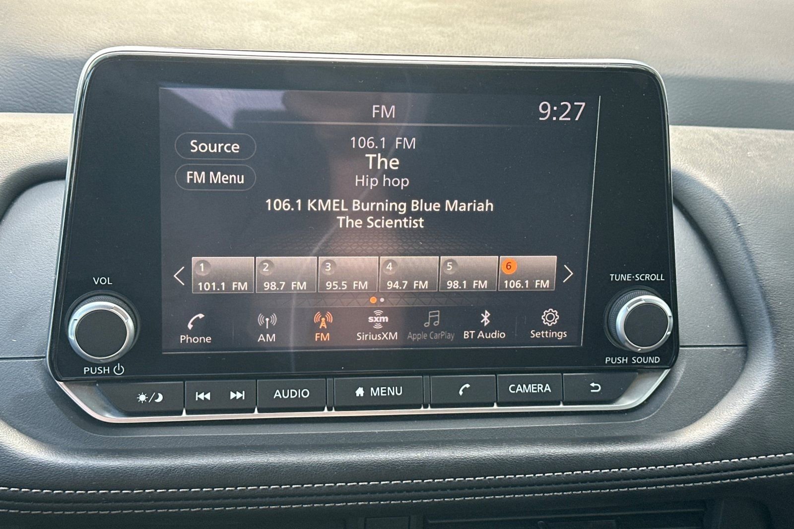 Used 2024 Nissan Rogue SV image 21