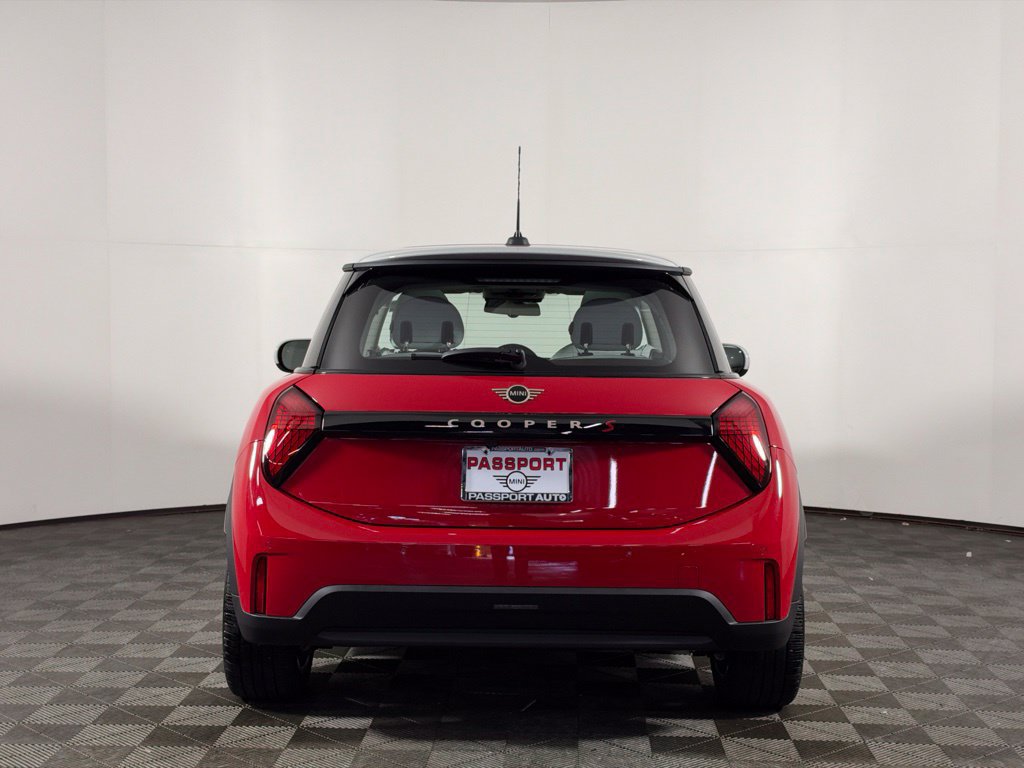 Used 2025 MINI Cooper S FWD image 6