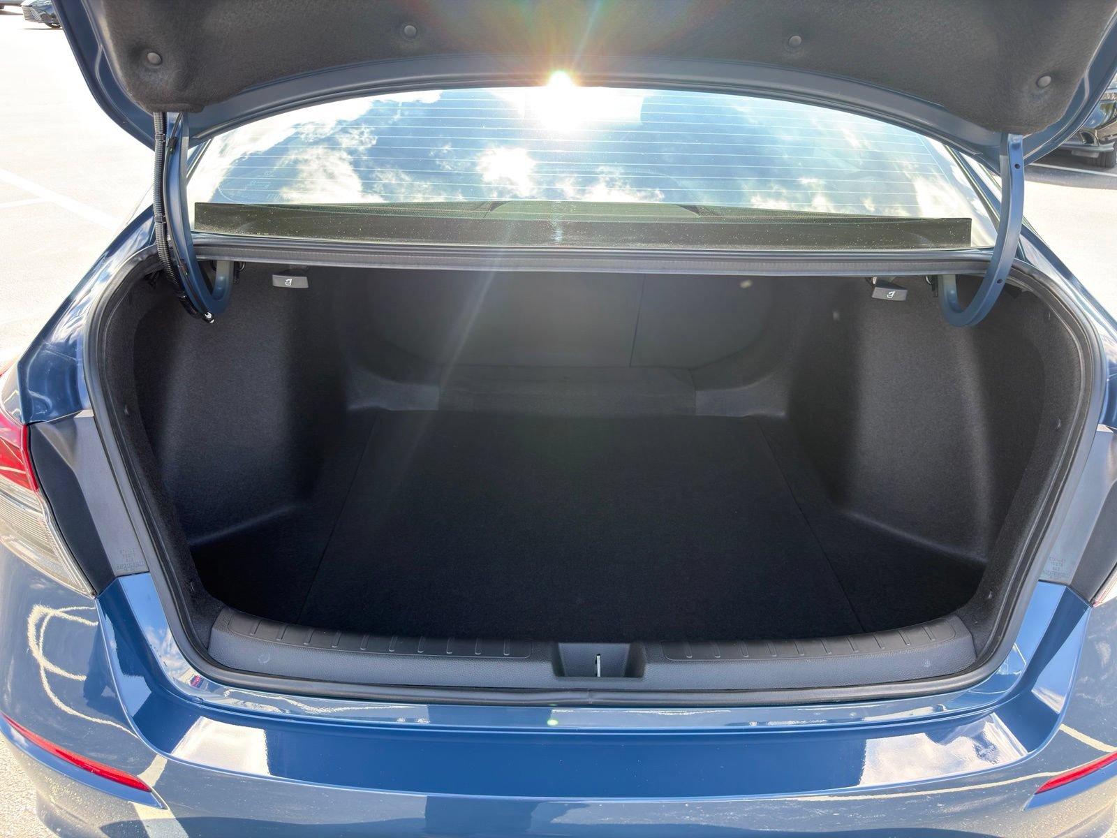 Used 2025 Honda Civic Sport image 25