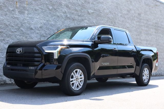 Used 2024 Toyota Tundra SR5 w/ SR5 Convenience Package image 1