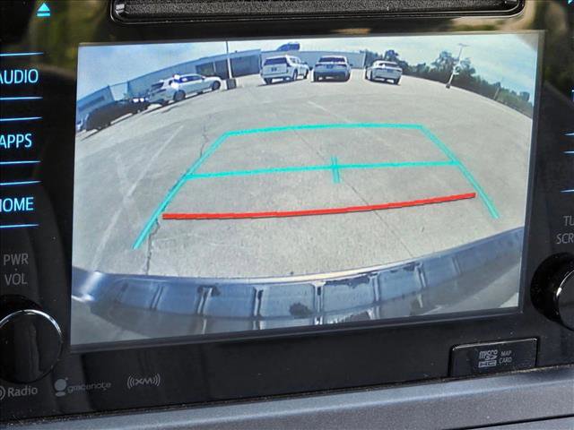 Used 2017 Toyota Sienna XLE Premium image 12