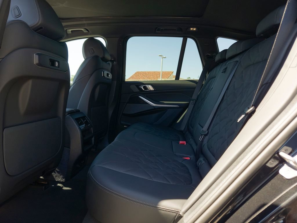 New 2026 BMW X5 xDrive50e w/ M Sport Package image 8