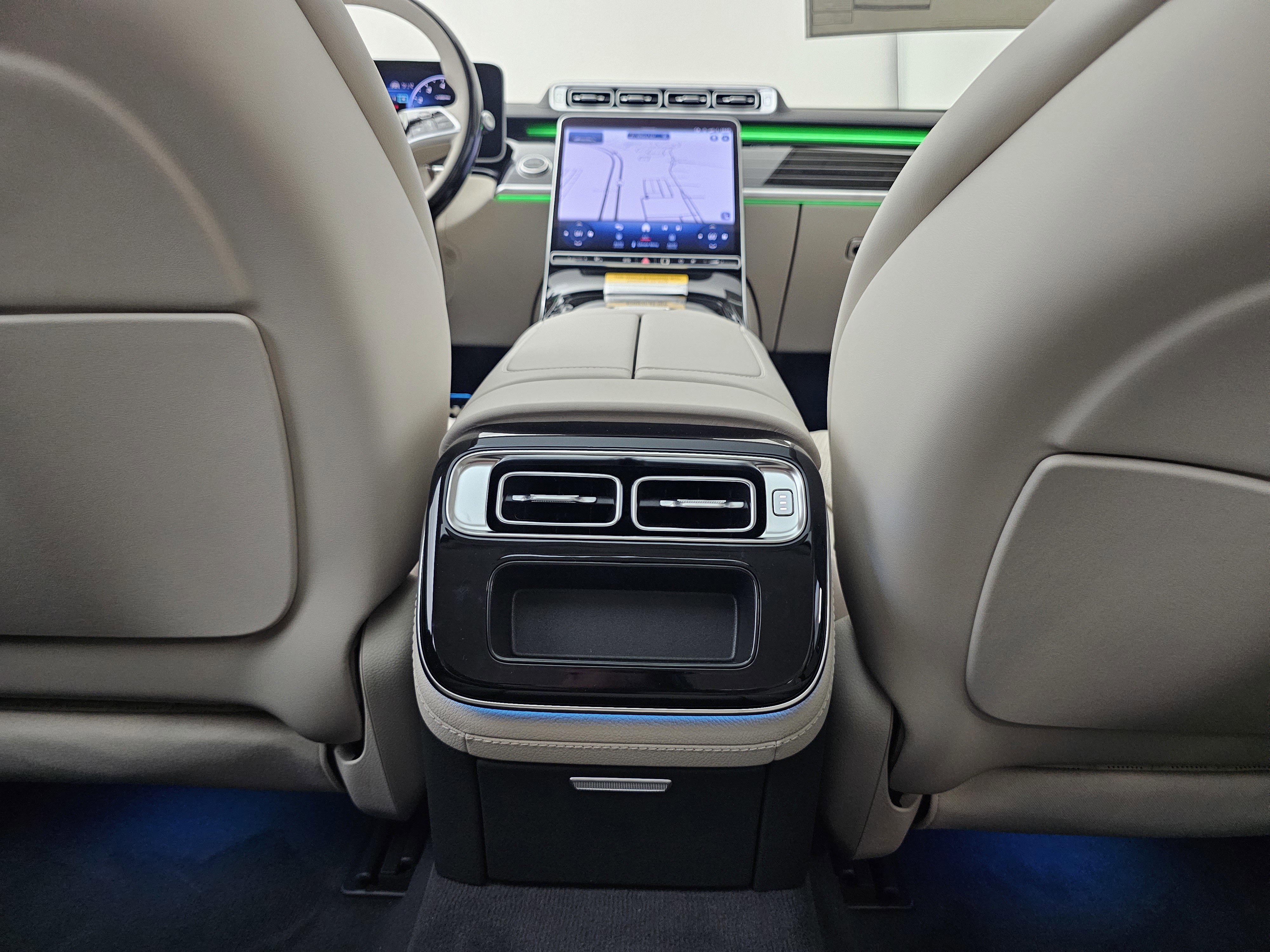 New 2026 Mercedes-Benz S 580 4MATIC Sedan image 31