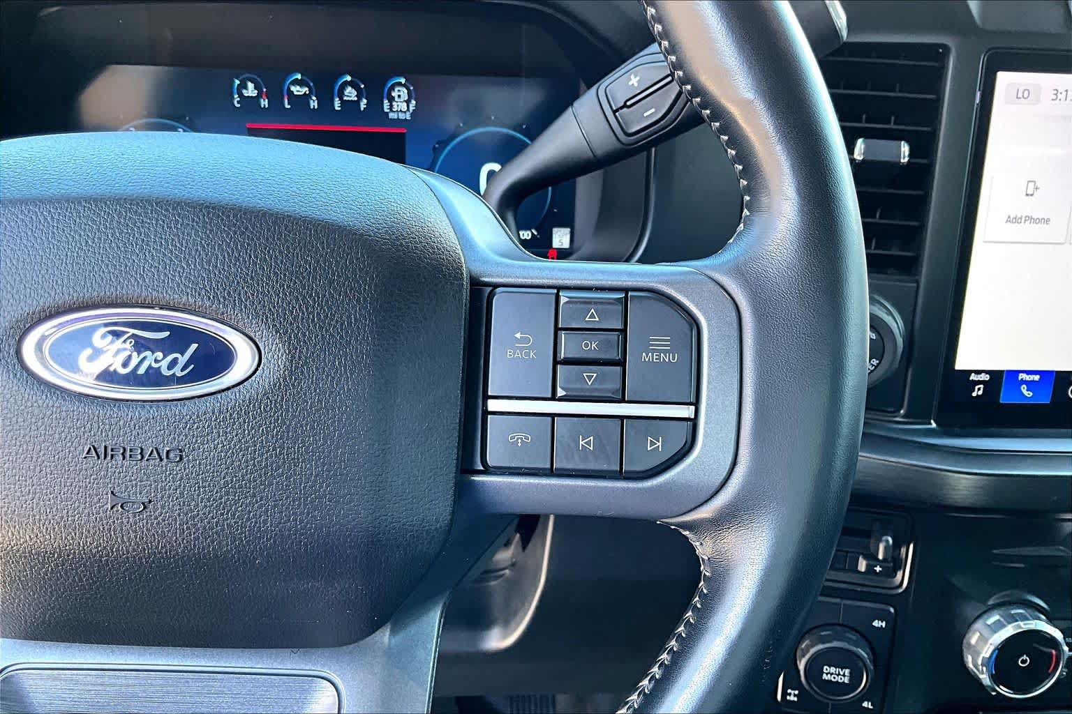 Used 2023 Ford F350 Lariat w/ Lariat Ultimate Package AWD/4WD image 25