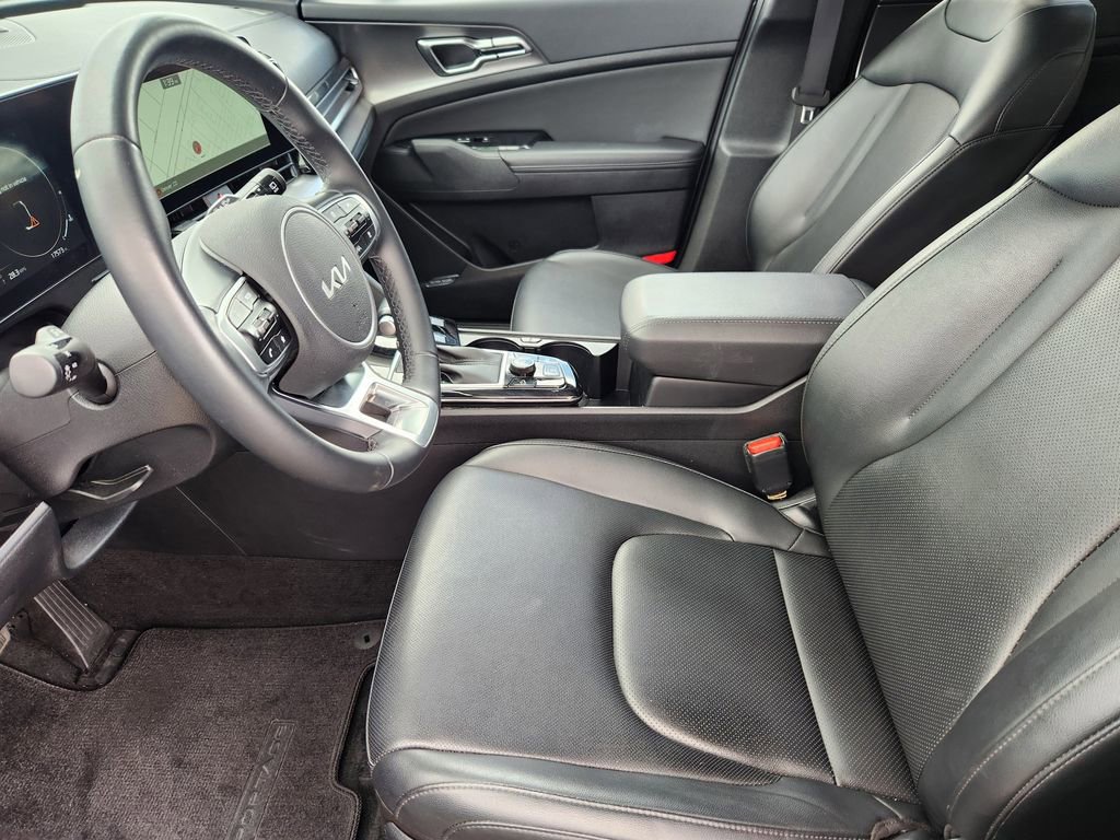 Certified 2025 Kia Sportage SX image 9