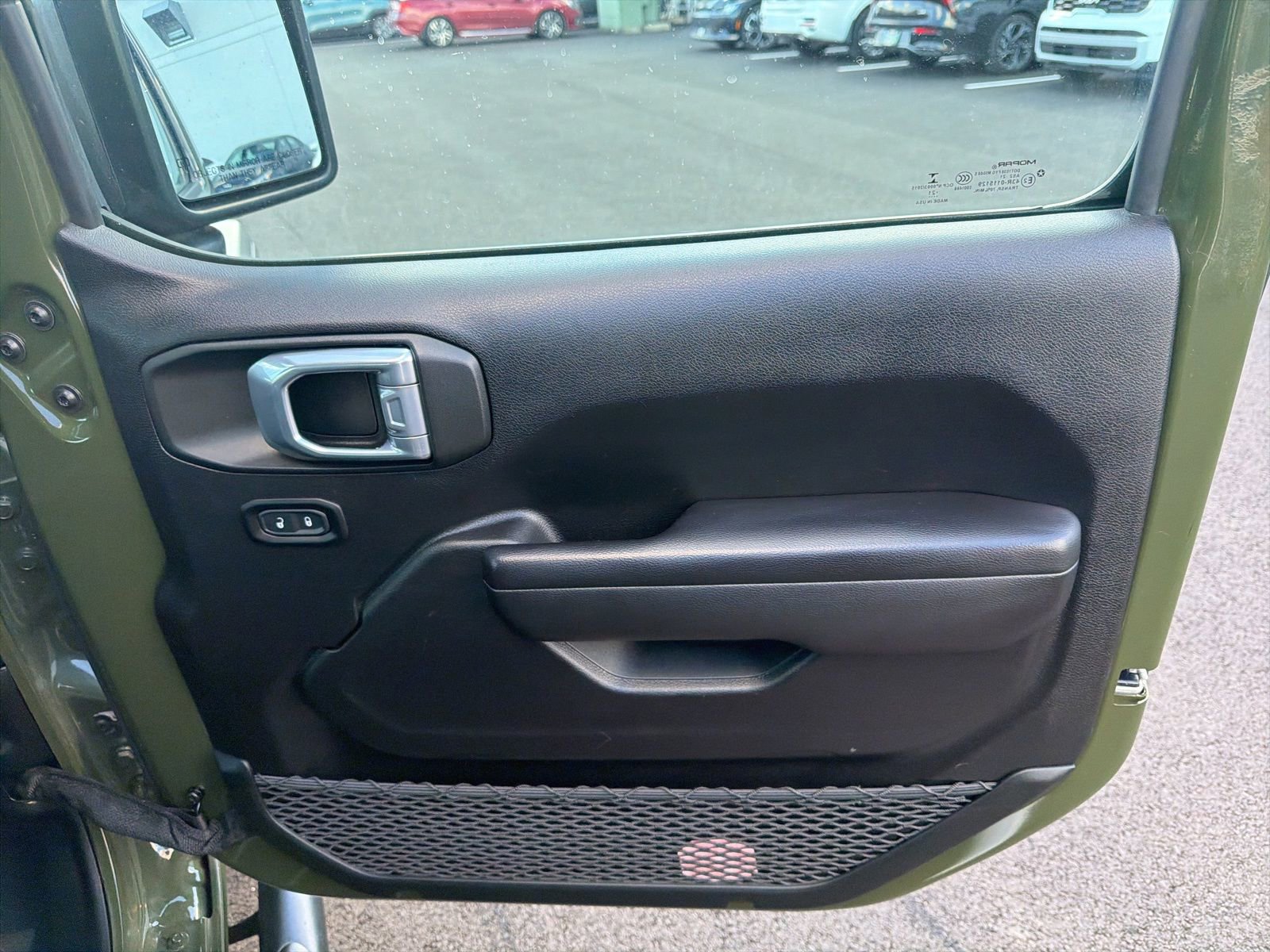 Used 2021 Jeep Wrangler Sport S image 21