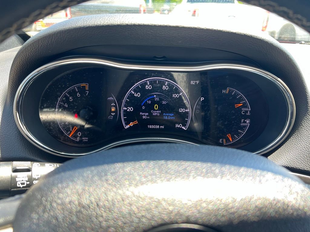 Used 2016 Jeep Grand Cherokee Limited image 35