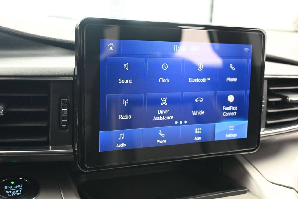 Used 2021 Ford Explorer XLT w/ Equipment Group 202A RWD image 19