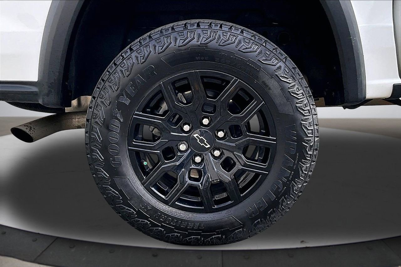 Used 2024 Chevrolet Colorado Trail Boss w/ Advanced Trailering Package image 37