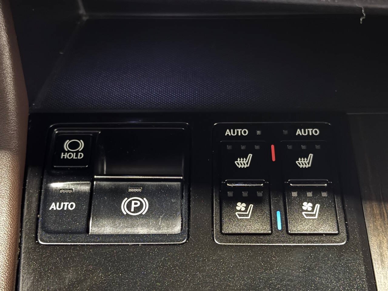 Used 2016 Lexus RX 350 AWD w/ Premium Package image 38
