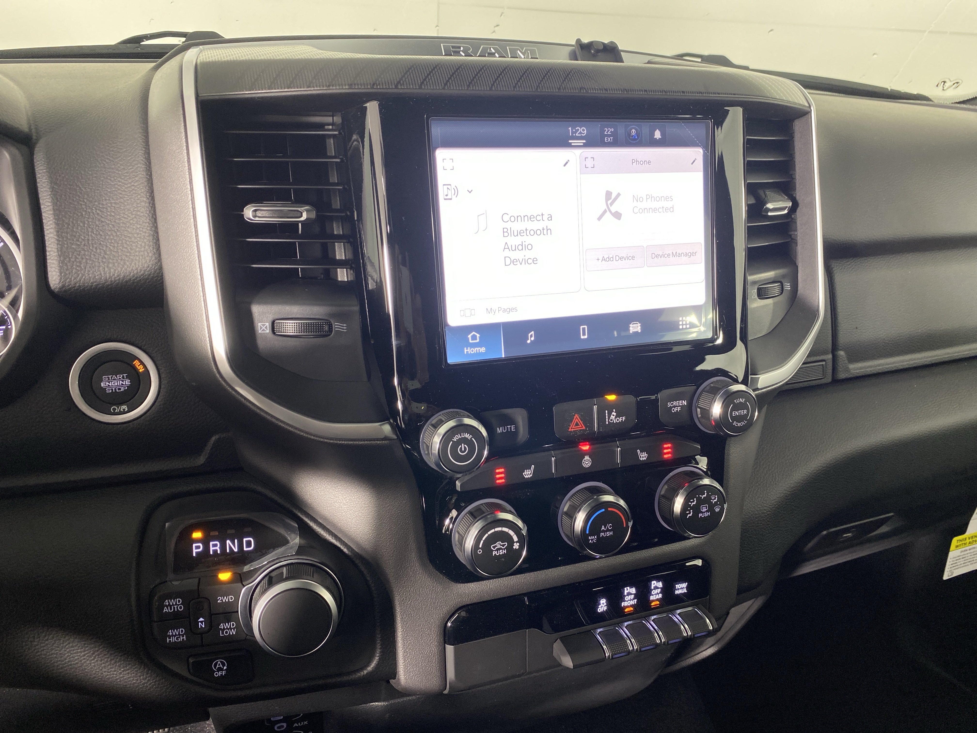 New 2026 RAM 1500 Big Horn AWD/4WD image 24