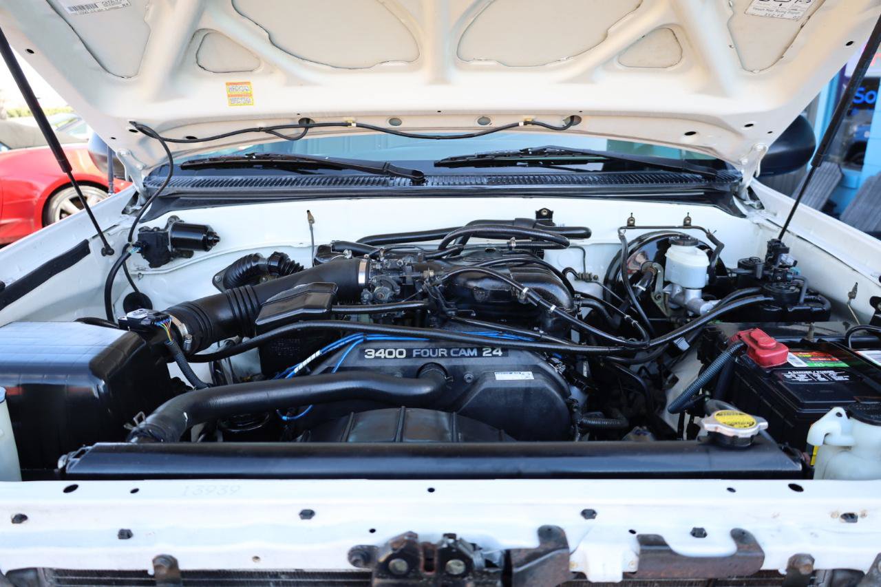 Used 2002 Toyota Tundra 2WD Regular Cab image 10