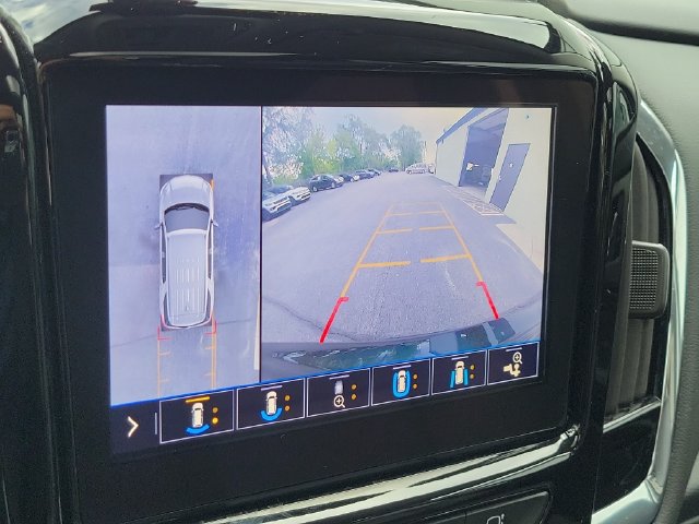 Used 2021 Chevrolet Traverse LT w/ LT Premium Package AWD/4WD image 22