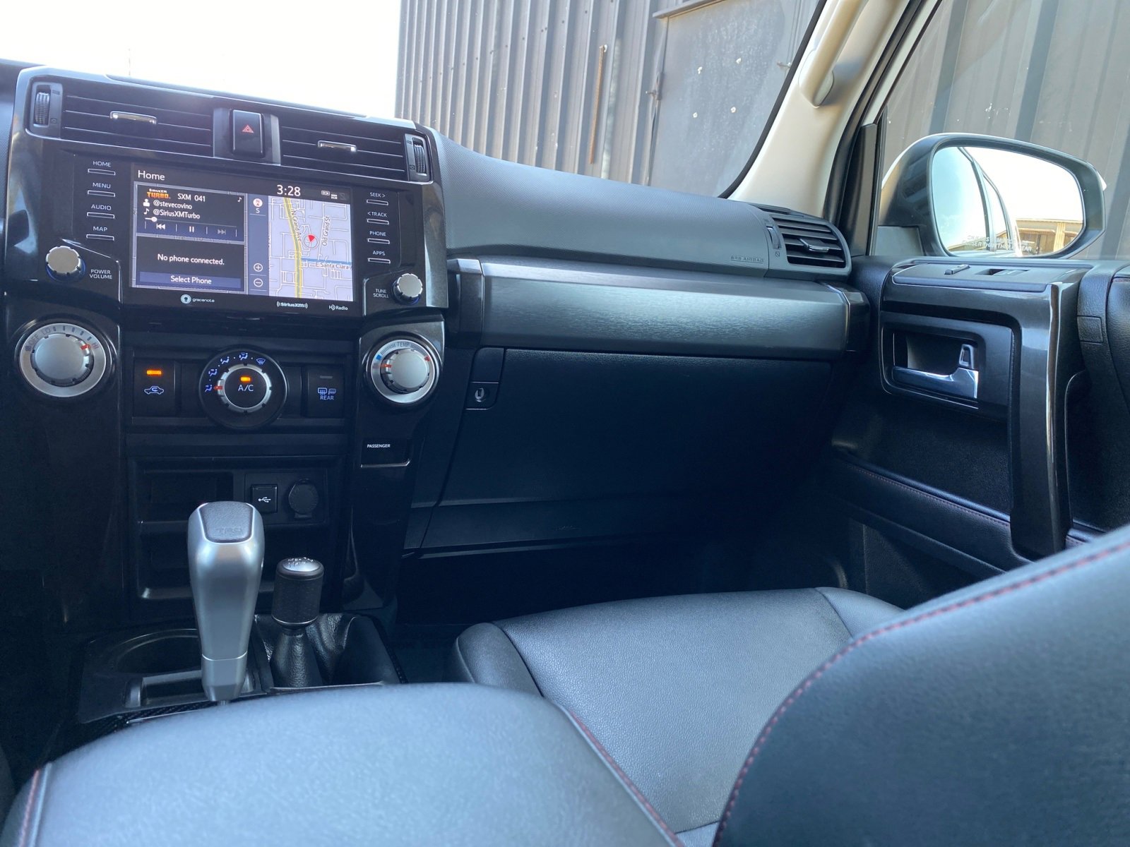 Used 2024 Toyota 4Runner TRD Off-Road Premium image 17